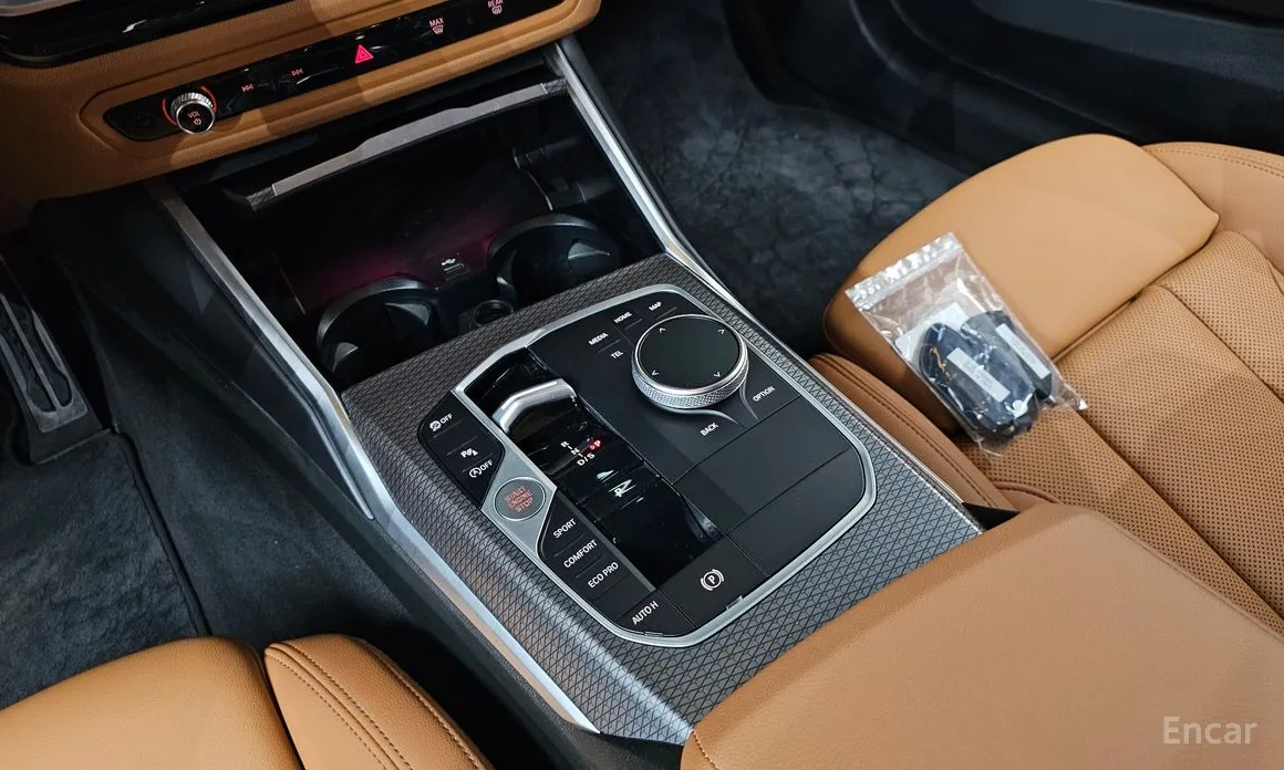 Photo 9 - BMW 3 Series