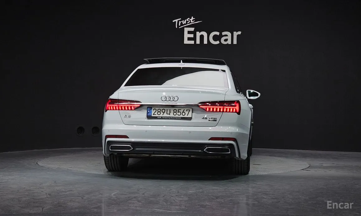 Фото 4 - Audi A6