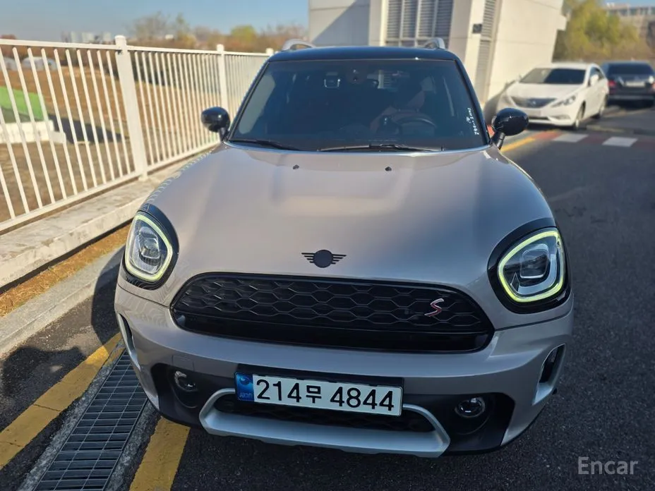 Фото 2 - Mini Countryman