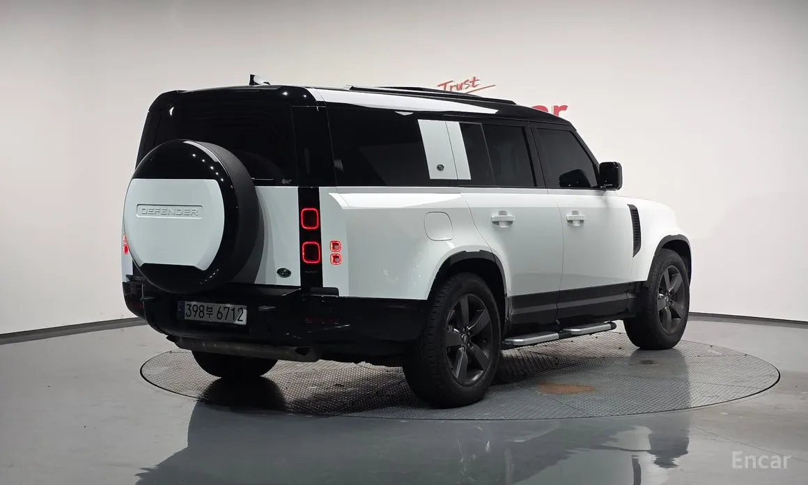 Фото 2 - Land Rover Defender