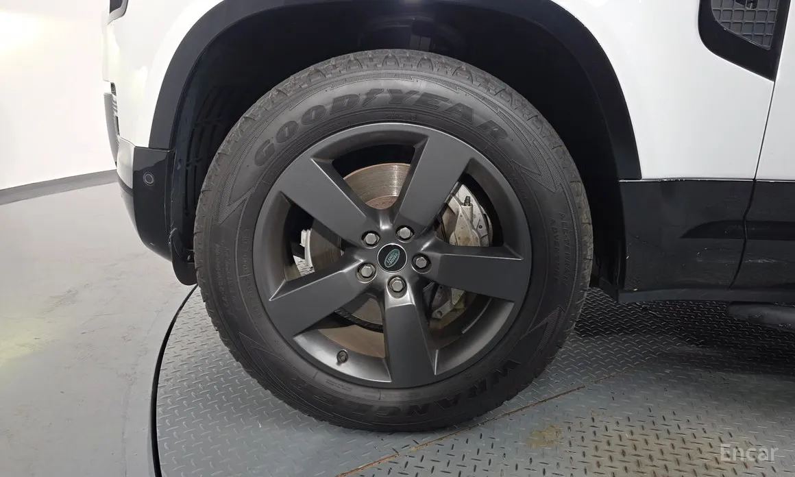 Фото 5 - Land Rover Defender