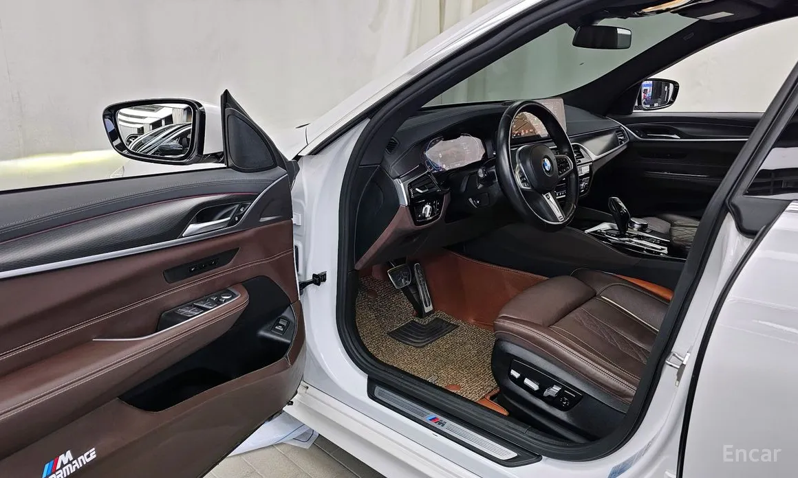 Фото 10 - BMW Gran Turismo