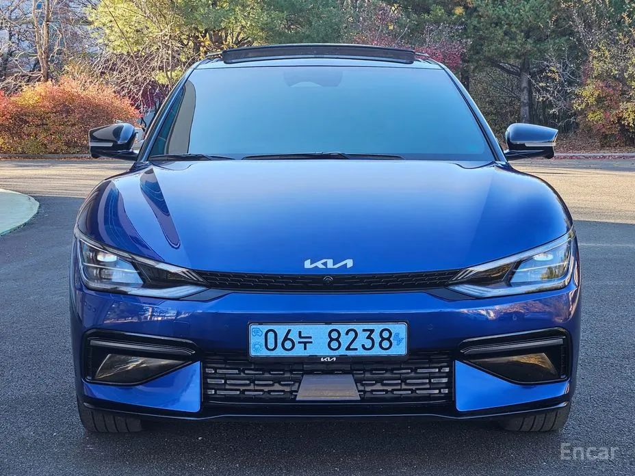 Фото 1 - Kia EV6