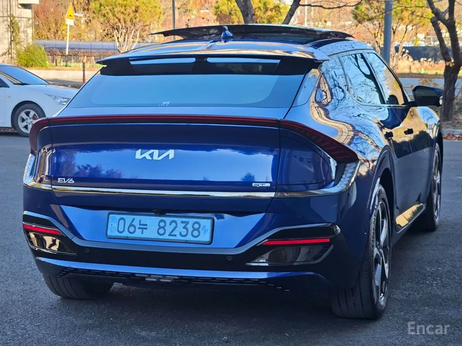 Фото 6 - Kia EV6