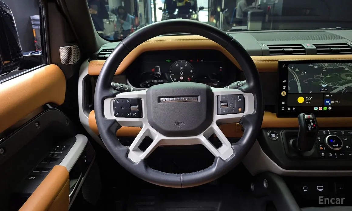 Фото 13 - Land Rover Defender