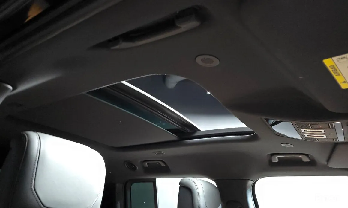 Фото 19 - Land Rover Defender