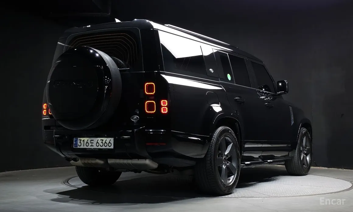 Фото 2 - Land Rover Defender