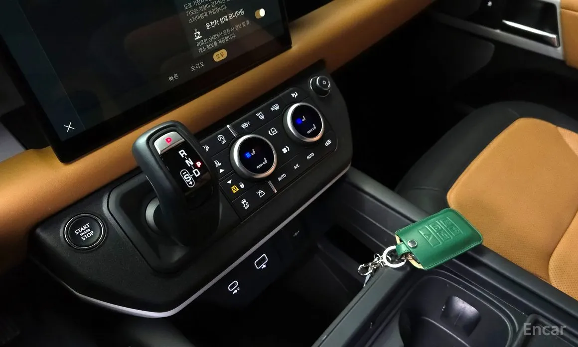 Фото 9 - Land Rover Defender