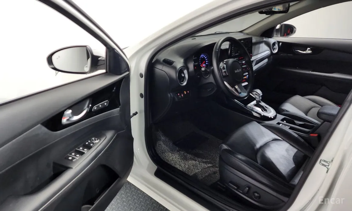 Фото 10 - Kia K3