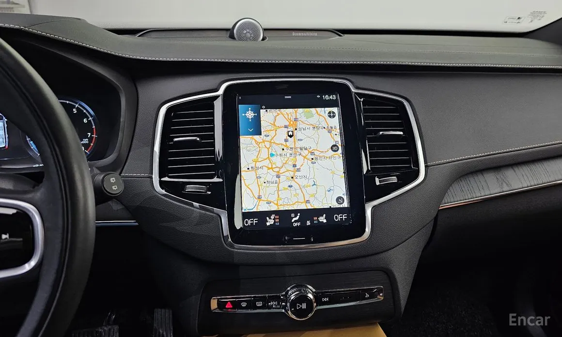 Photo 14 - Volvo XC90