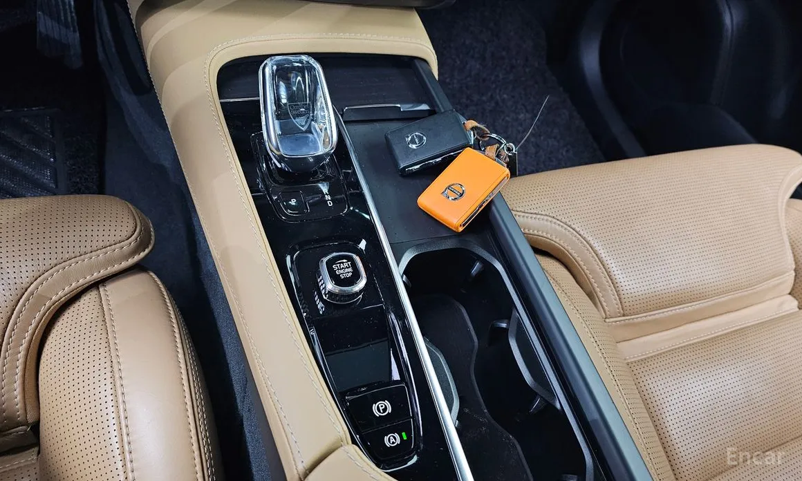 Photo 9 - Volvo XC90