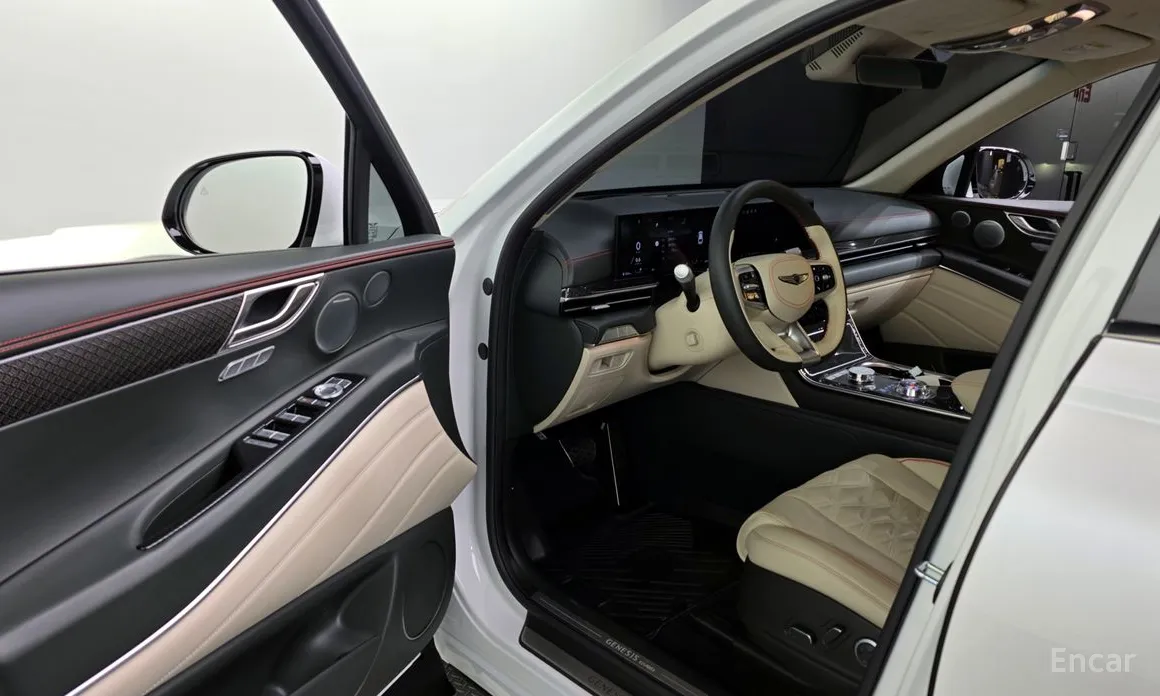 Фото 10 - Genesis GV80