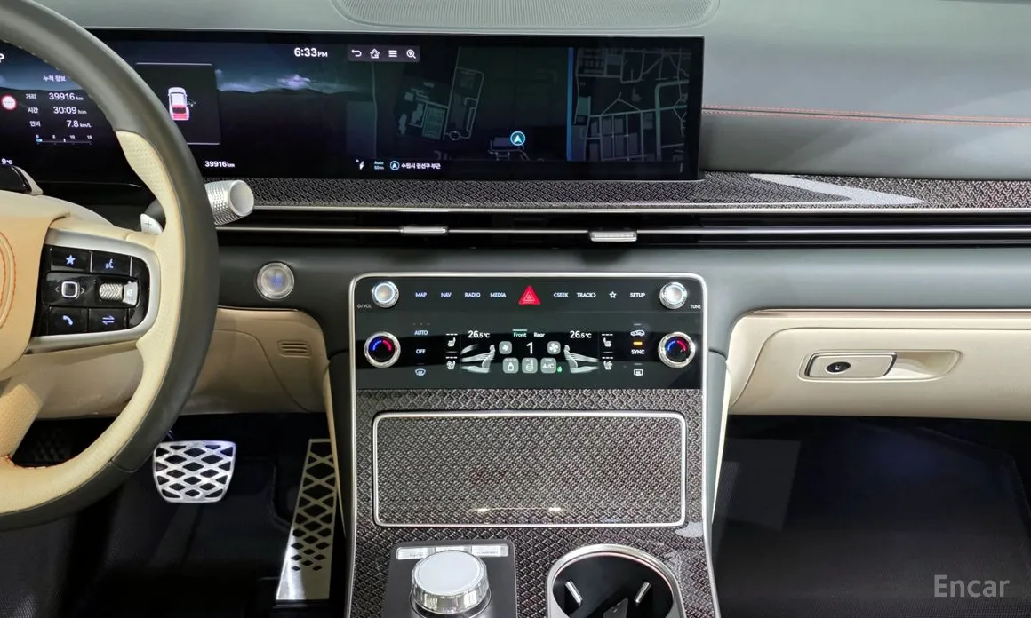 Фото 14 - Genesis GV80