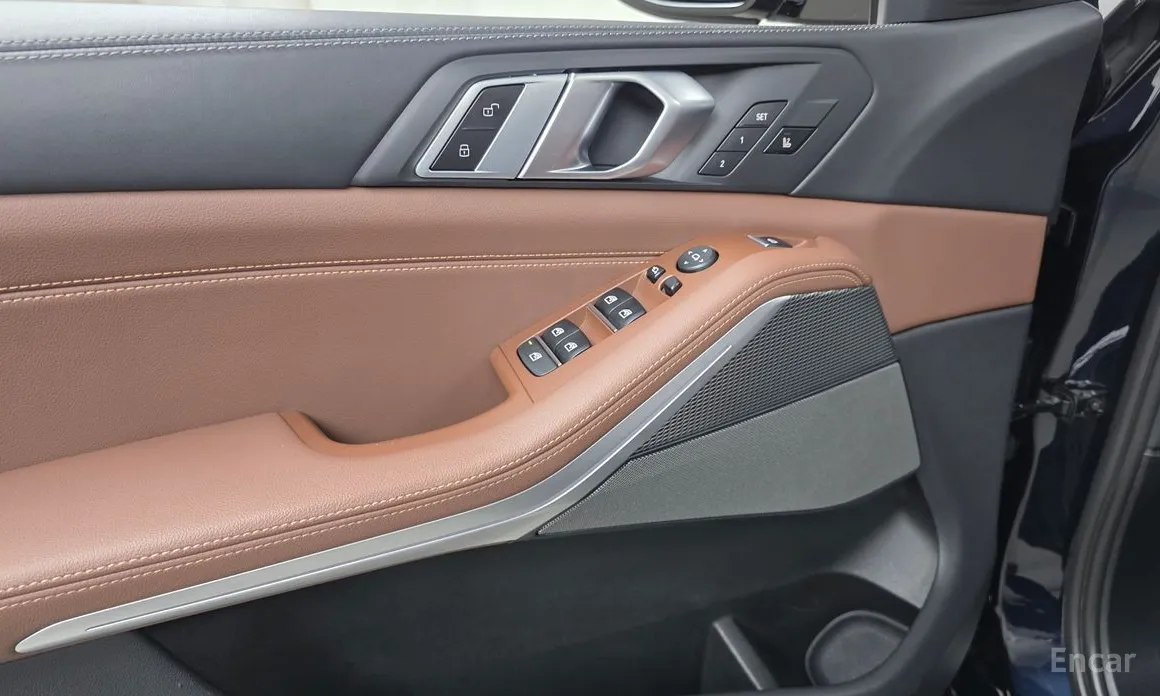 Фото 17 - BMW X5