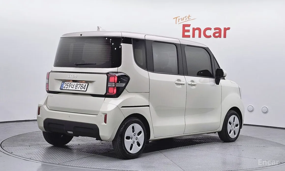 Фото 2 - Kia Ray