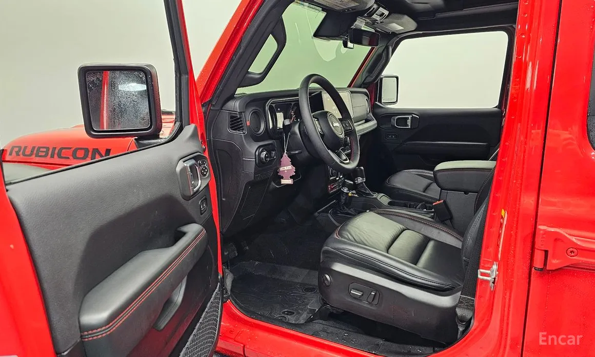 Фото 10 - Jeep Wrangler