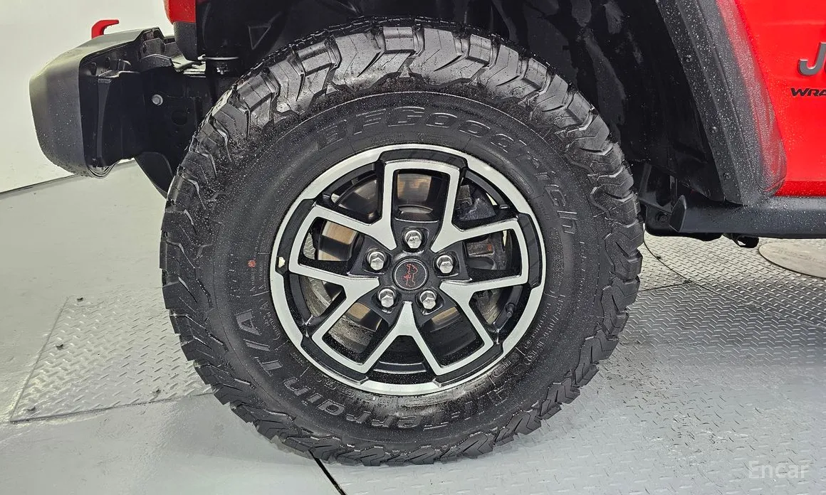 Фото 5 - Jeep Wrangler