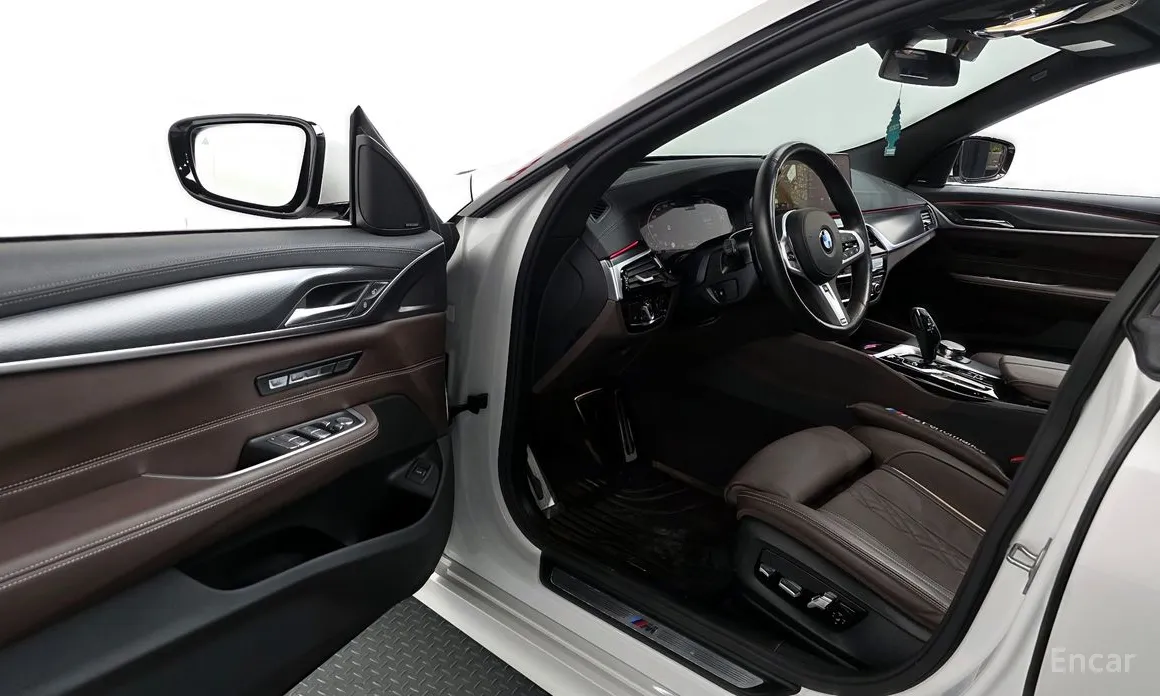 Фото 10 - BMW Gran Turismo