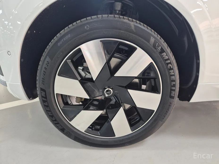 Фото 5 - Volvo XC60