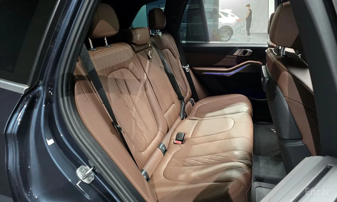 Фото 12 - BMW X5