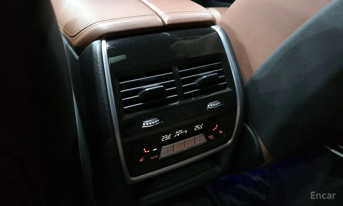 Фото 16 - BMW X5