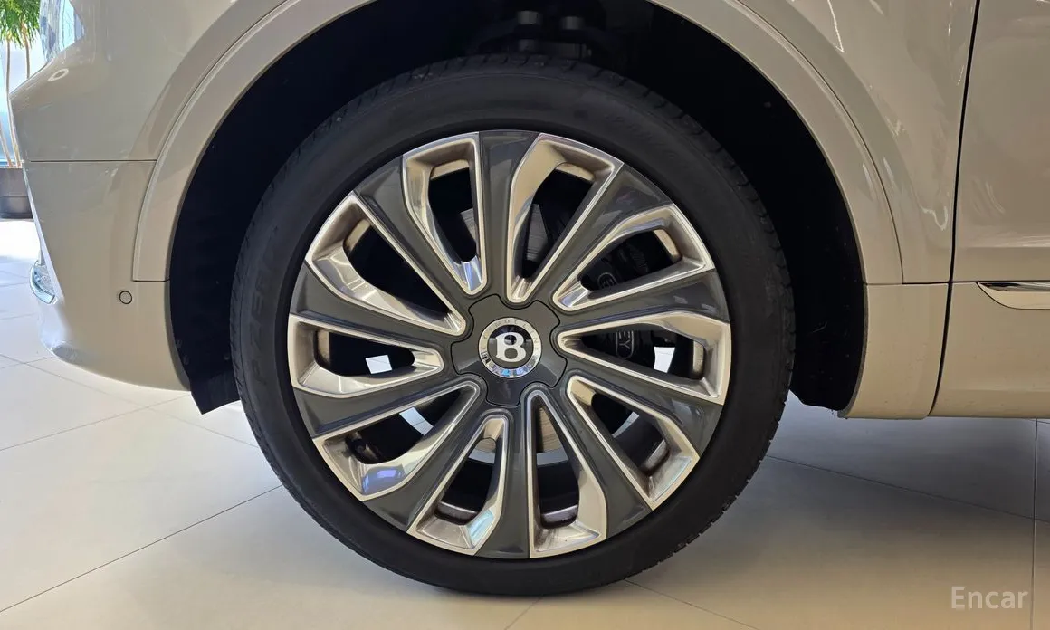 Фото 3 - Bentley Bentayga