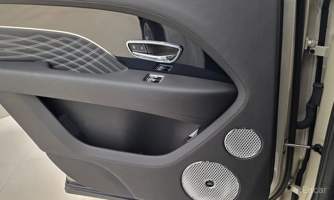 Фото 7 - Bentley Bentayga