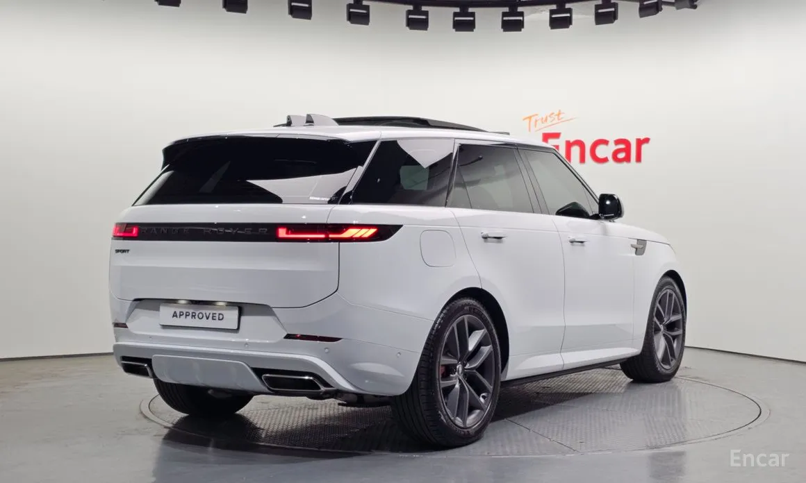 Фото 2 - Land Rover Range Rover Sport