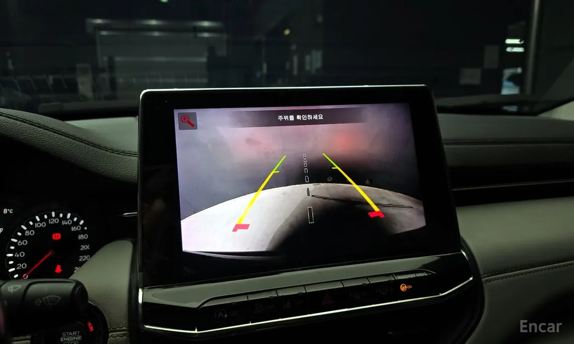 Фото 14 - Jeep Compass