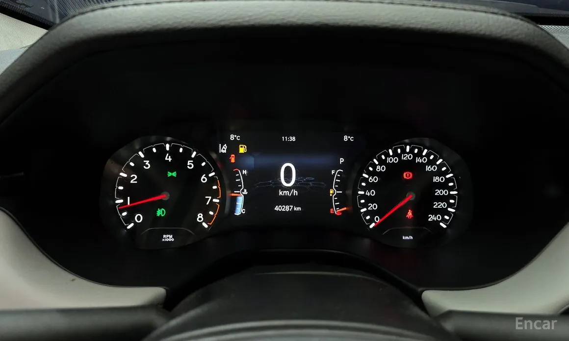 Фото 8 - Jeep Compass