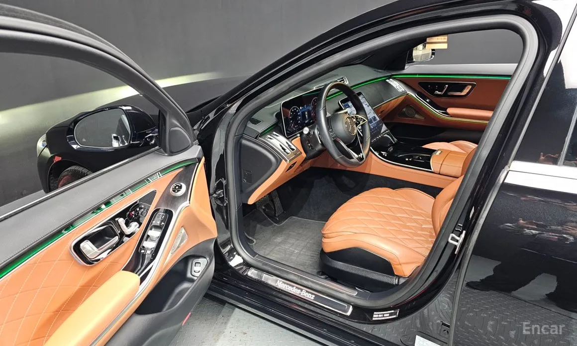 Фото 10 - Mercedes-Benz S-Class