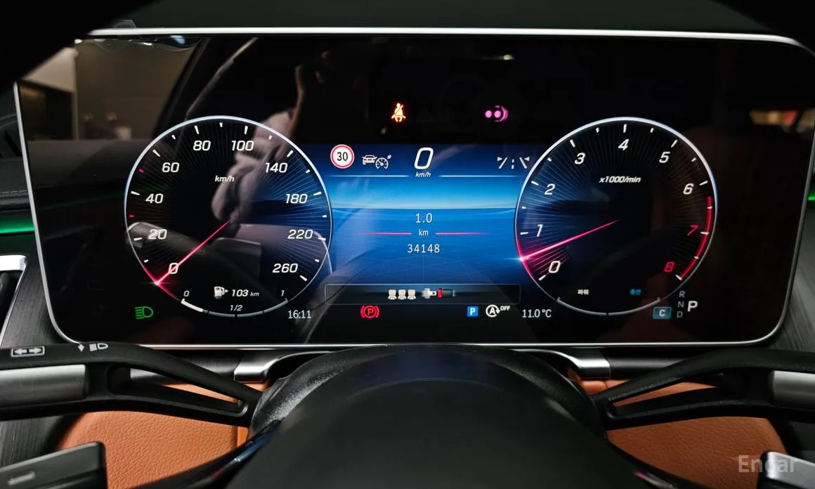 Фото 8 - Mercedes-Benz S-Class