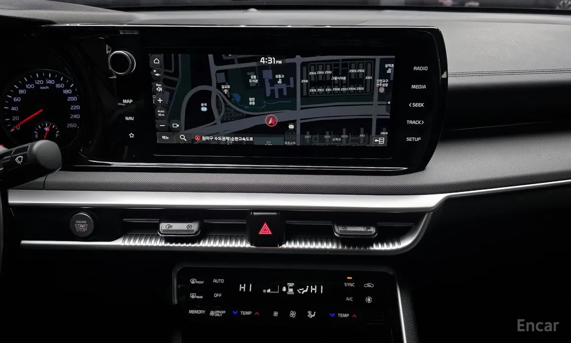 Фото 15 - Kia K5