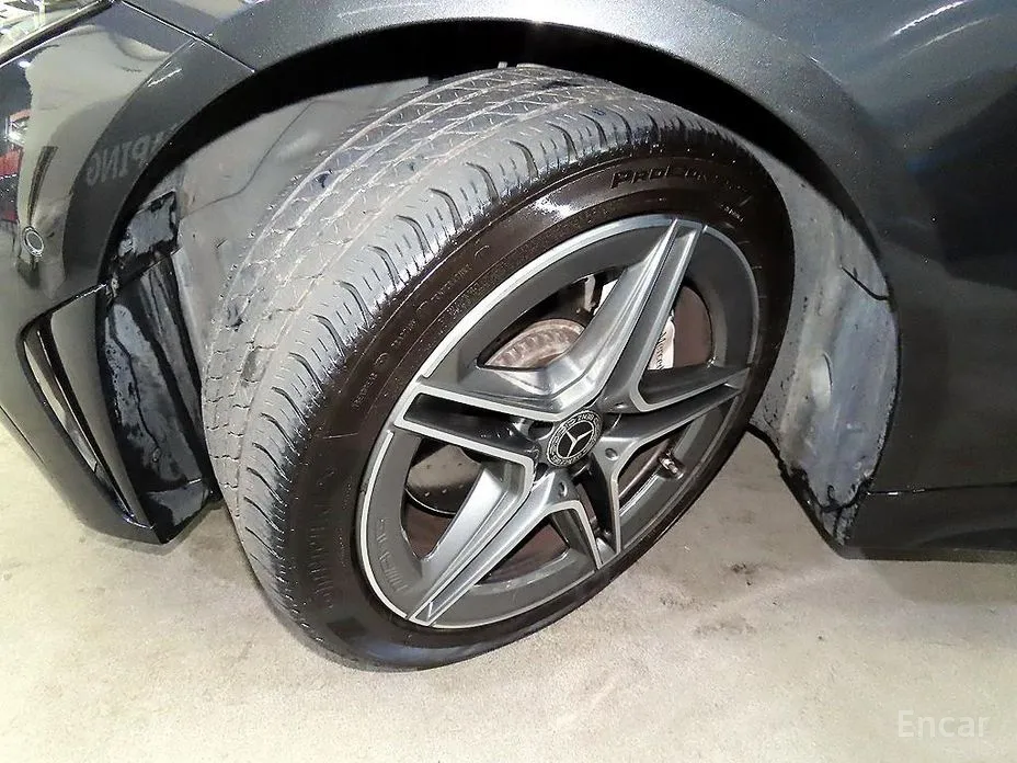 Фото 20 - Mercedes-Benz CLS-Class