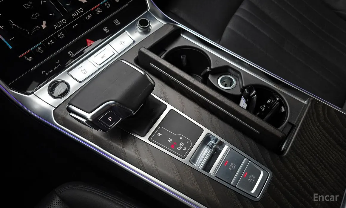 Фото 9 - Audi A6