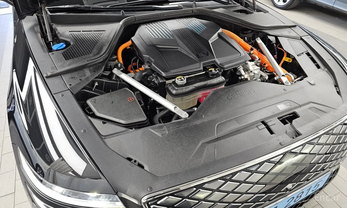 Фото 6 - Genesis G80