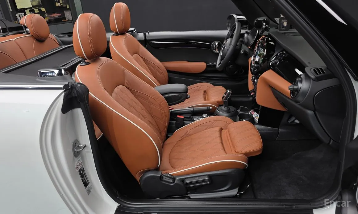 Фото 11 - Mini Cooper Convertible