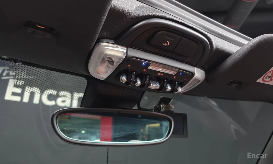 Фото 18 - Mini Cooper Convertible