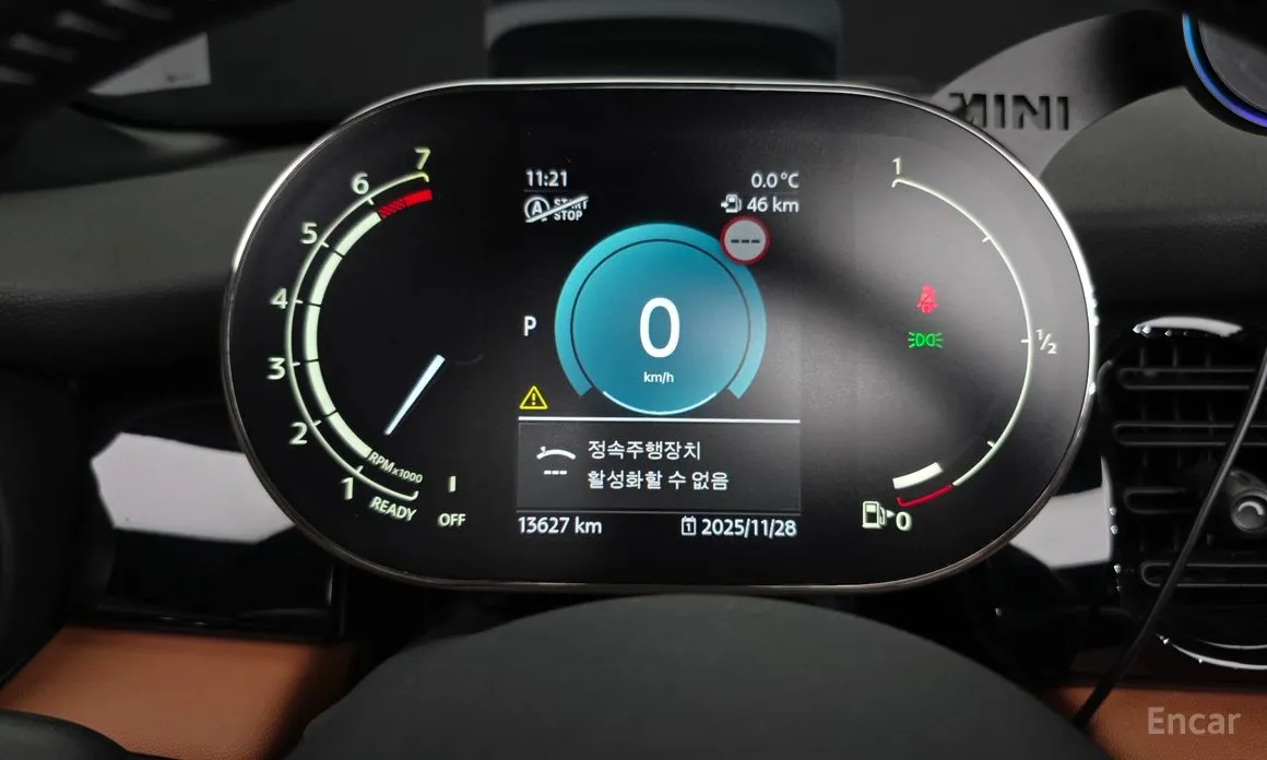 Фото 8 - Mini Cooper Convertible