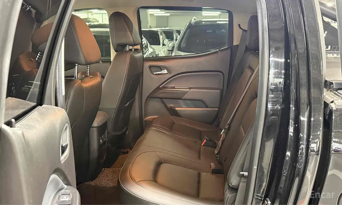 Фото 10 - Chevrolet Colorado