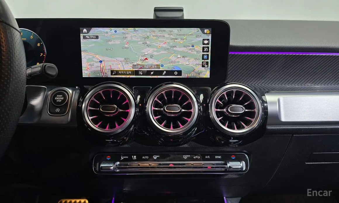 Mercedes-Benz GLB-Class 2020 GLB250 4MATIC