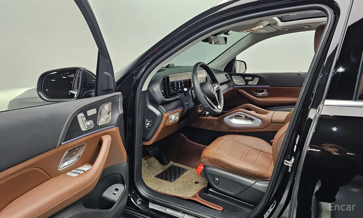 Фото 11 - Mercedes-Benz GLE-Class