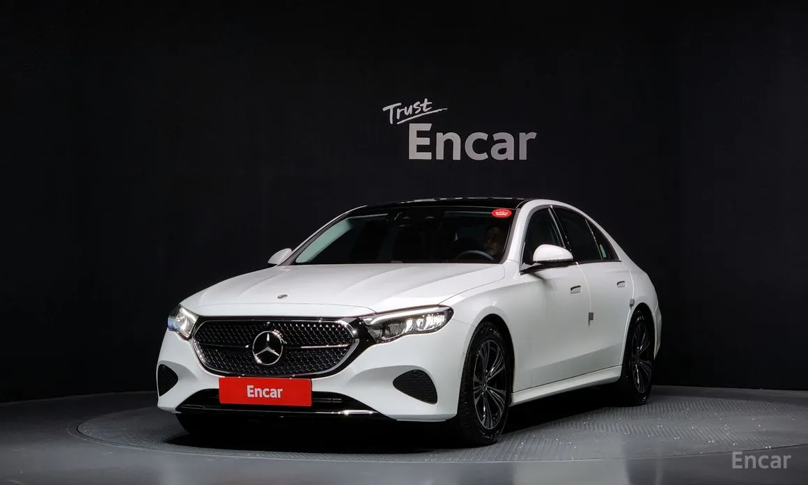 Фото 1 - Mercedes-Benz E-Class