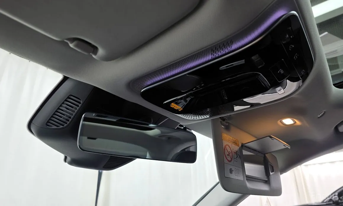 Фото 17 - Mercedes-Benz E-Class