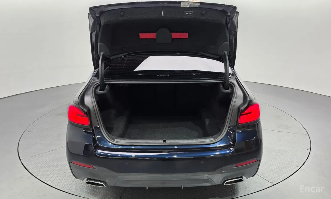 Фото 20 - BMW 5 Series