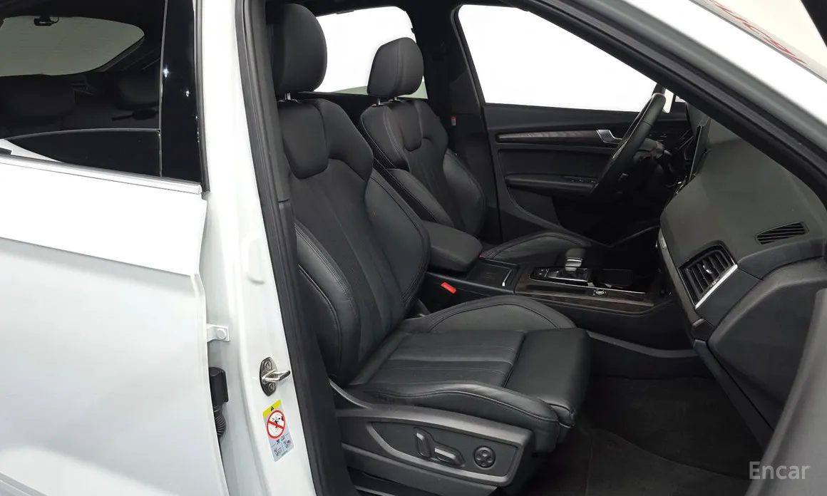 Фото 10 - Audi Q5