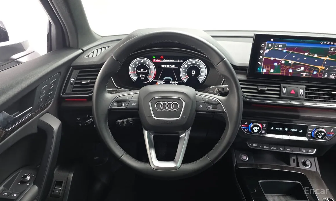 Фото 13 - Audi Q5