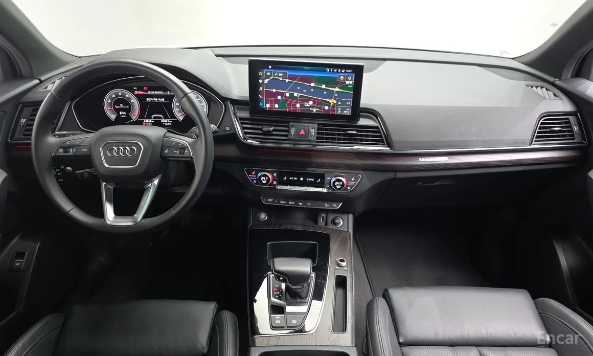 Фото 7 - Audi Q5