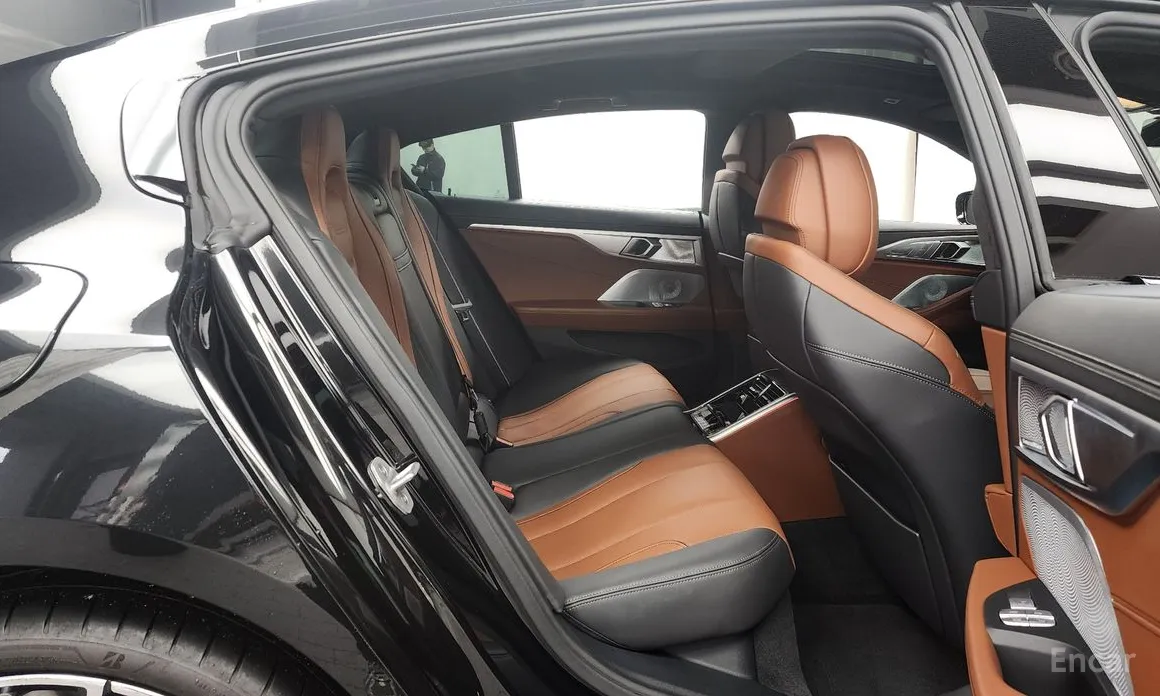 Фото 12 - BMW 8 Series