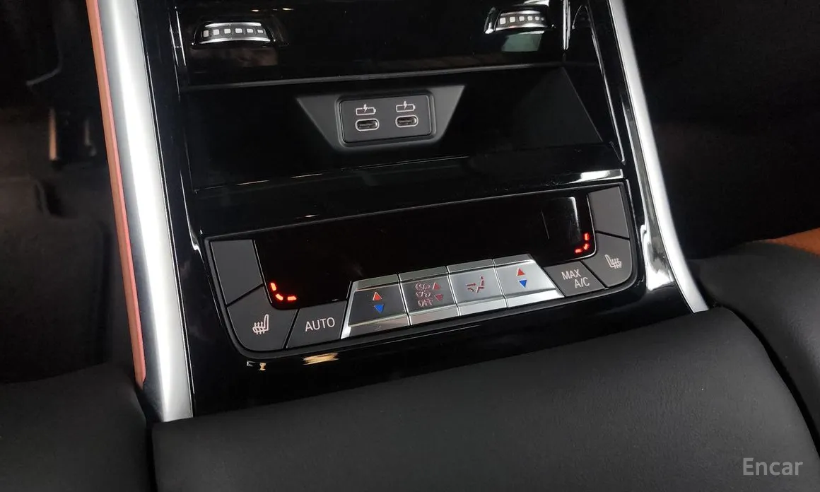 Фото 19 - BMW 8 Series